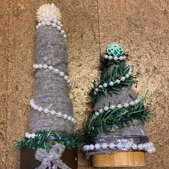 Holiday Cheer Tree Bundle - Picture 2 of 6